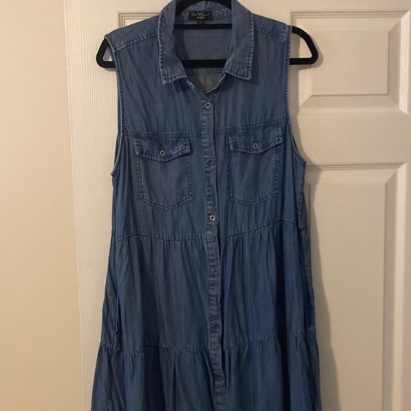 Velvet Heart Sleeveless Denim Midi Dress - Blue - Picture 2 of 6